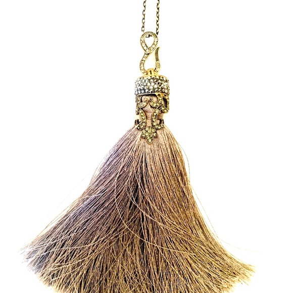 Long shiny gray silk tassel pendant with beautiful rhinestoned metal cap & chain - Picture 4 of 15